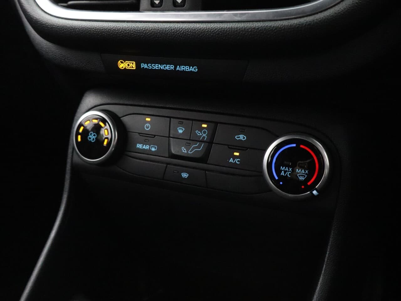 Ford Fiesta 1.0T EcoBoost MHEV ST-Line Edition — image 29