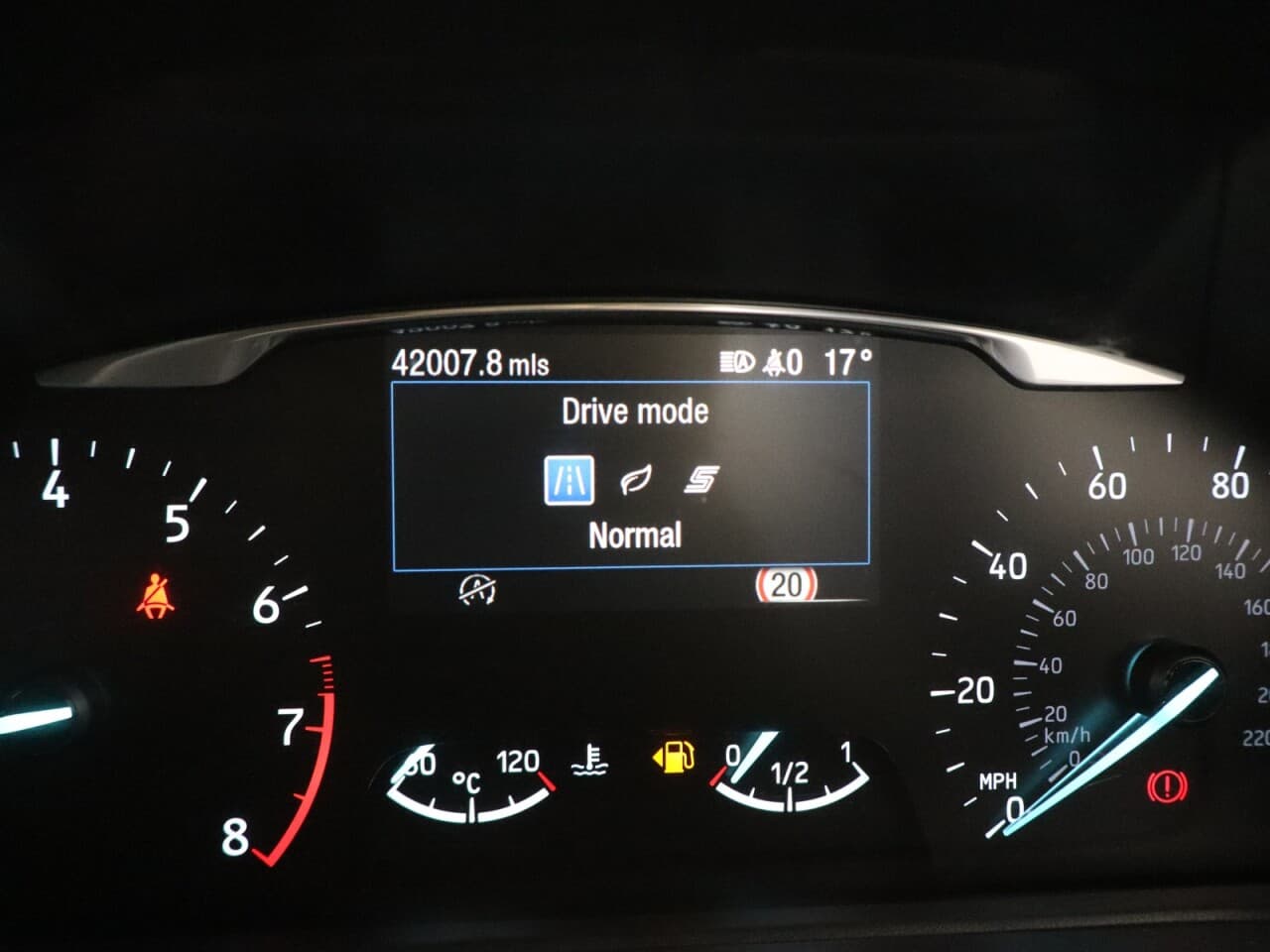 Ford Fiesta 1.0T EcoBoost MHEV ST-Line Edition — image 34
