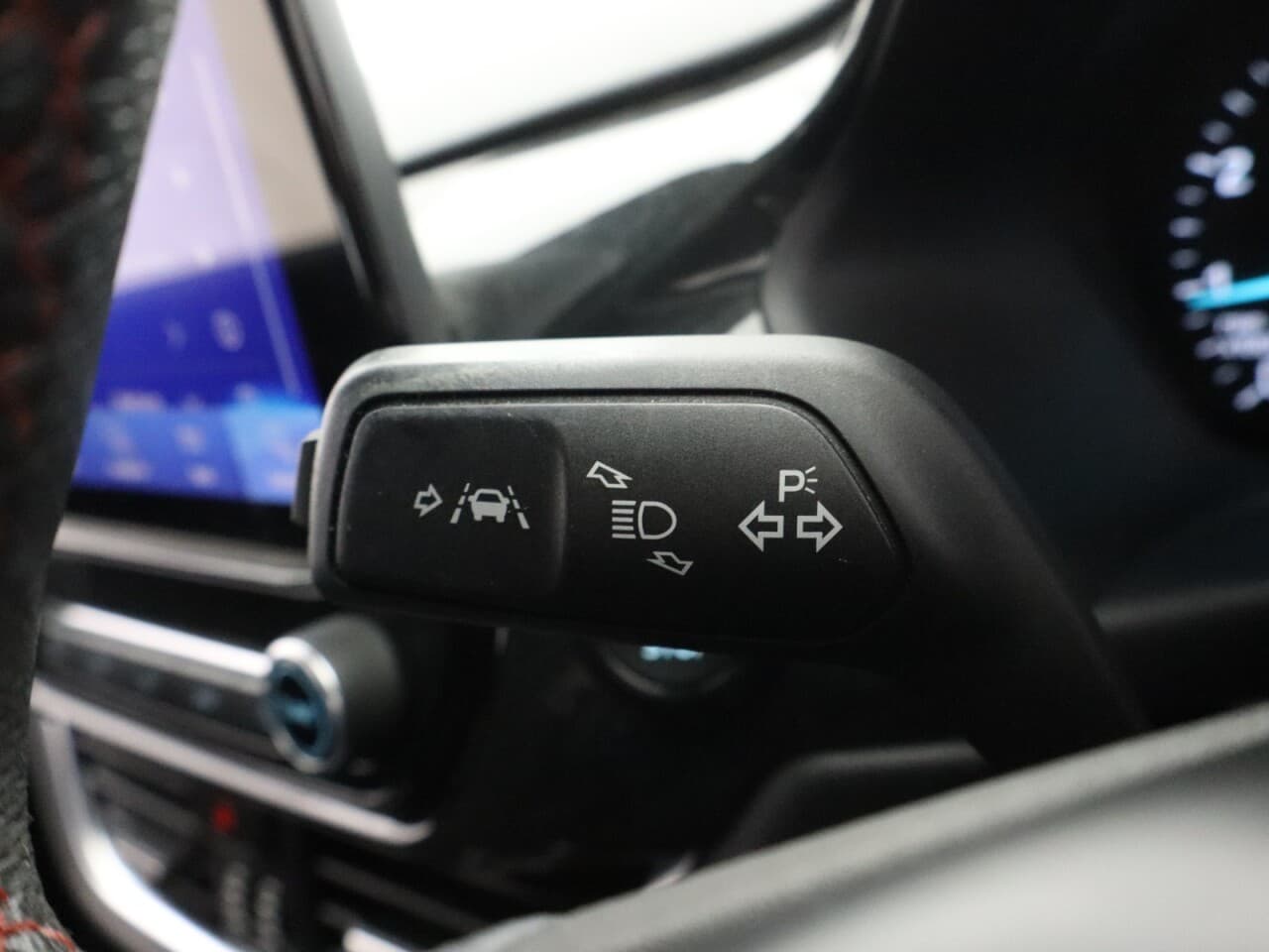 Ford Fiesta 1.0T EcoBoost MHEV ST-Line Edition — image 38