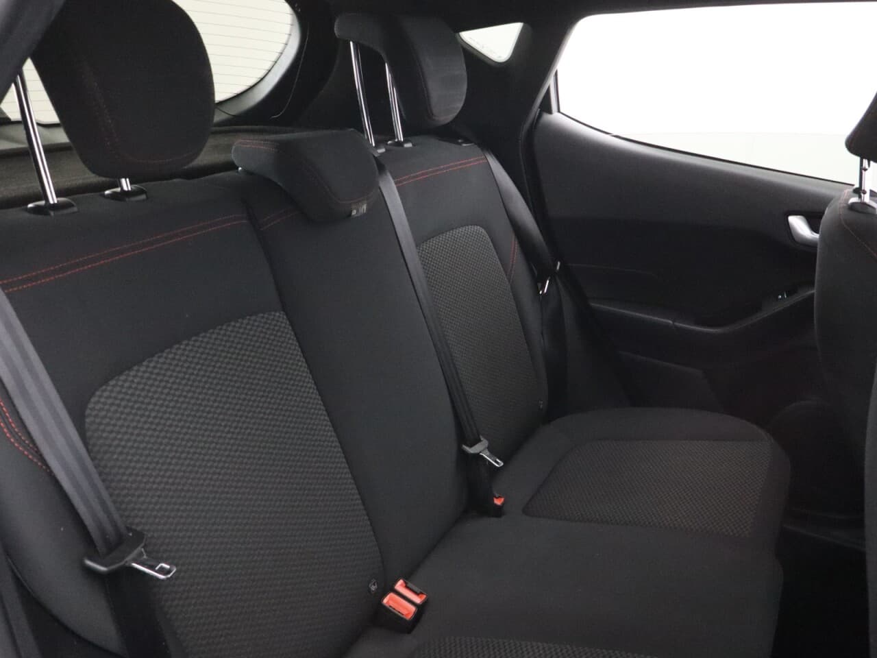 Ford Fiesta 1.0T EcoBoost MHEV ST-Line Edition — image 42
