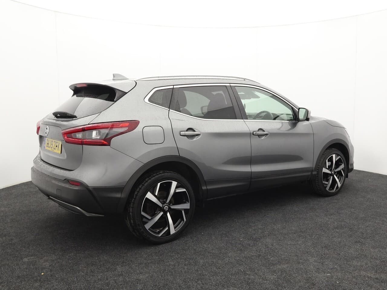 Nissan Qashqai 1.3 DIG-T Tekna+ — image 6