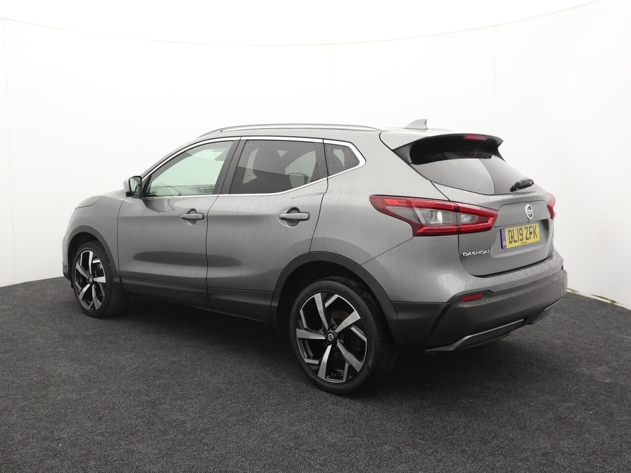 Nissan Qashqai 1.3 DIG-T Tekna+ — image 9
