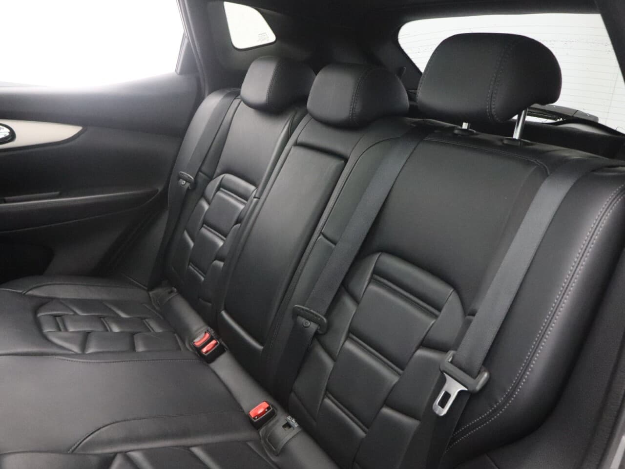 Nissan Qashqai 1.3 DIG-T Tekna+ — image 41