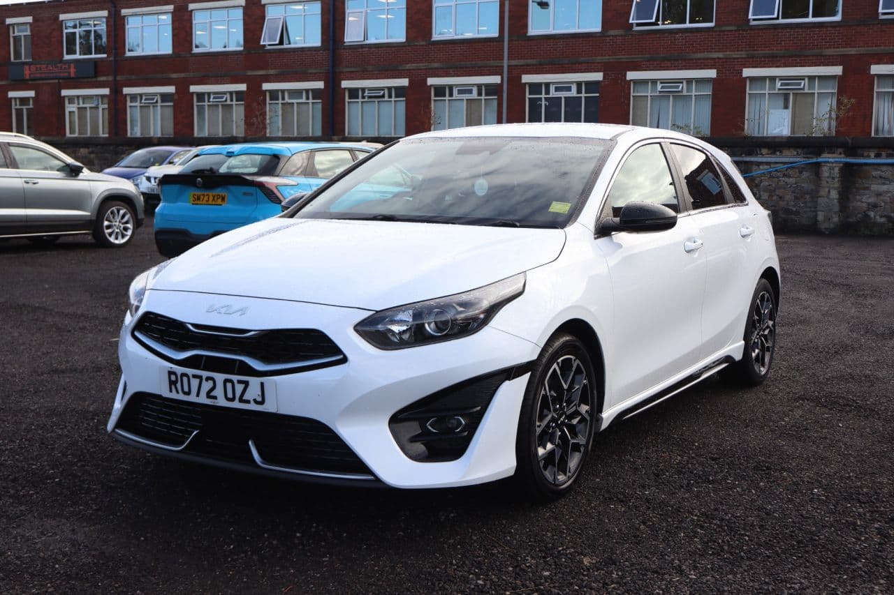 Kia Ceed 1.5 T-GDi GT-Line — image 4
