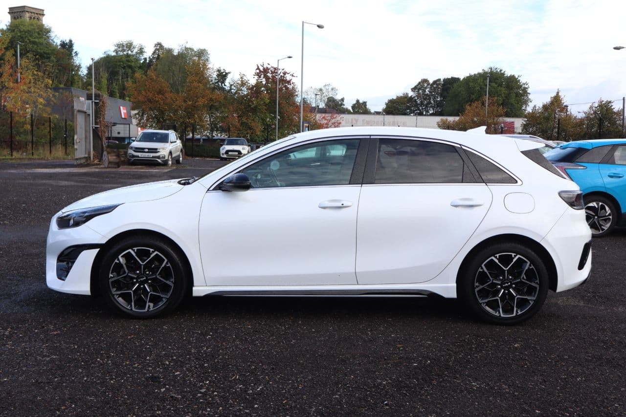 Kia Ceed 1.5 T-GDi GT-Line — image 5