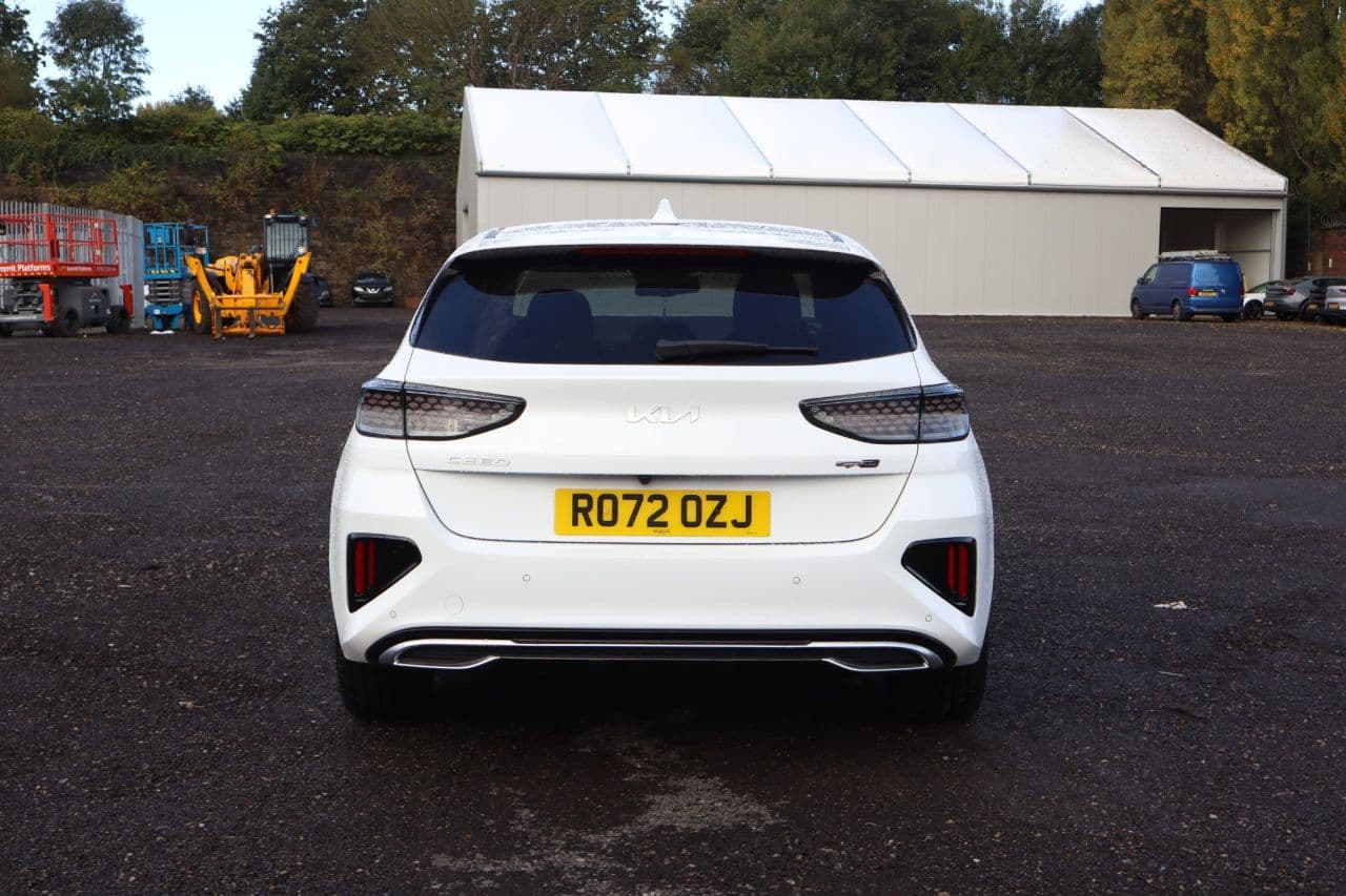 Kia Ceed 1.5 T-GDi GT-Line — image 8