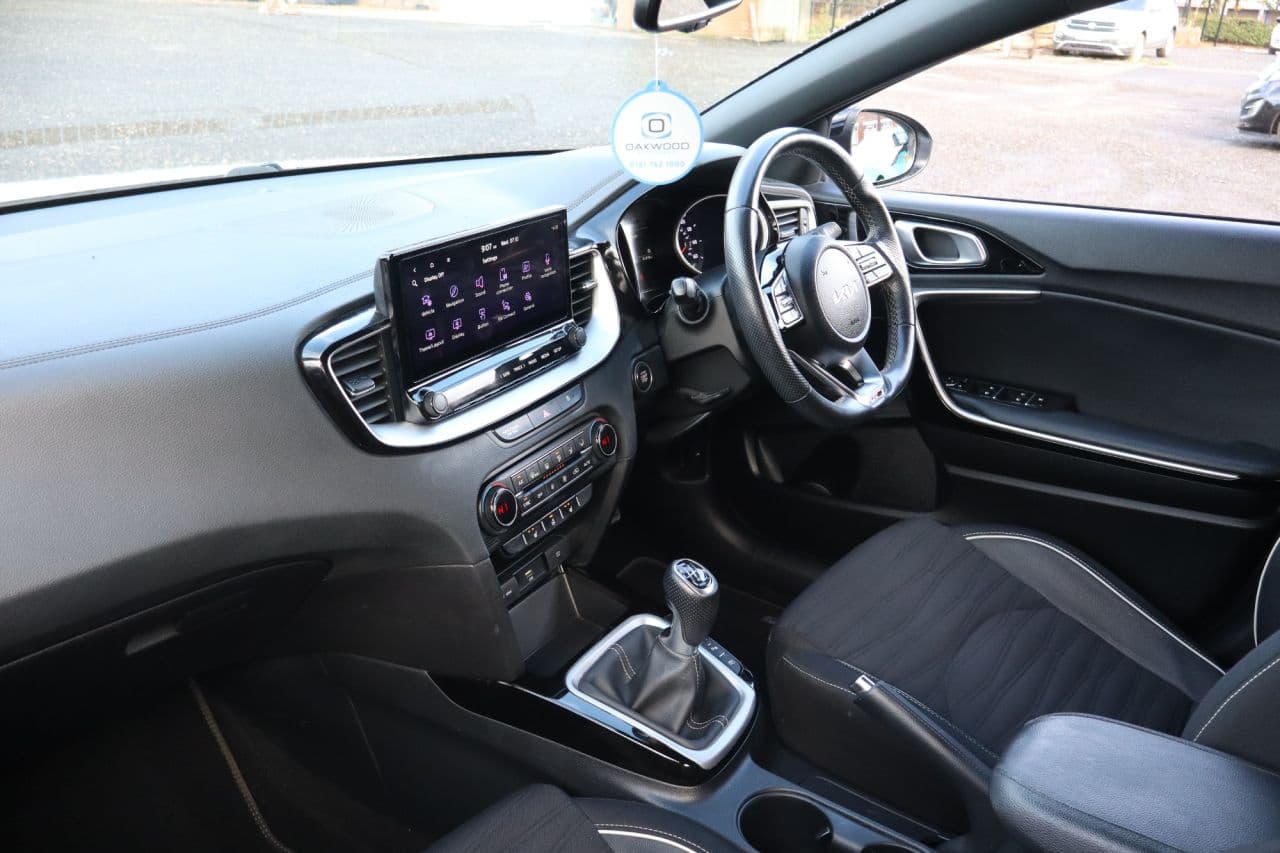 Kia Ceed 1.5 T-GDi GT-Line — image 42