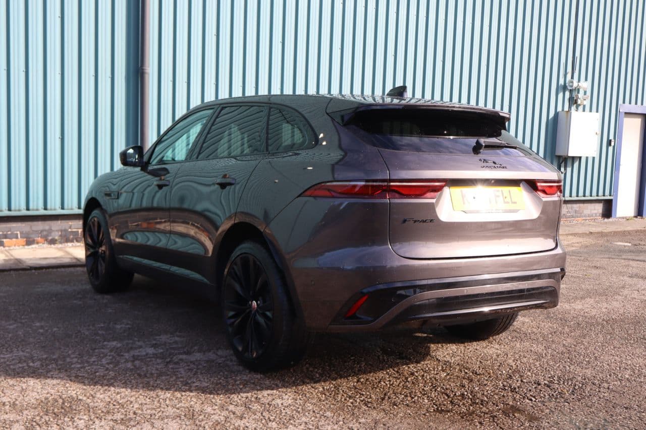 Jaguar F-Pace 2.0 D200 MHEV R-Dynamic HSE — image 5