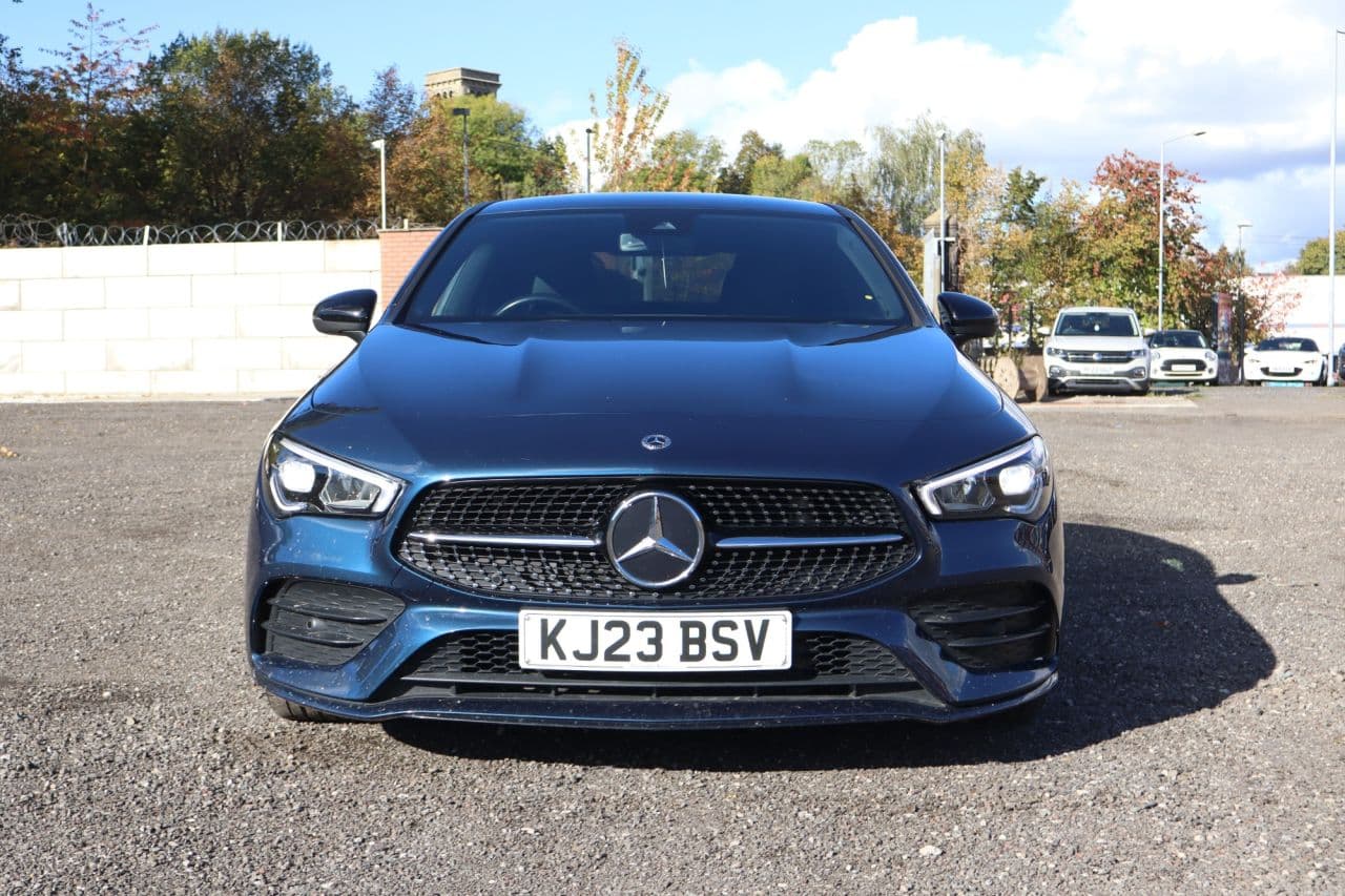 Mercedes-Benz Cla 1.3 CLA200 AMG Line (Executive) — image 4