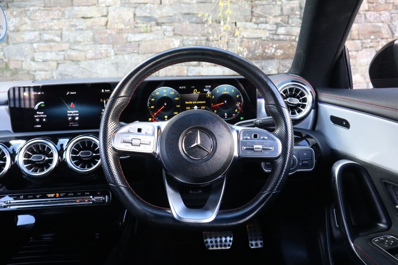 Mercedes-Benz Cla 1.3 CLA200 AMG Line (Executive) — image 16