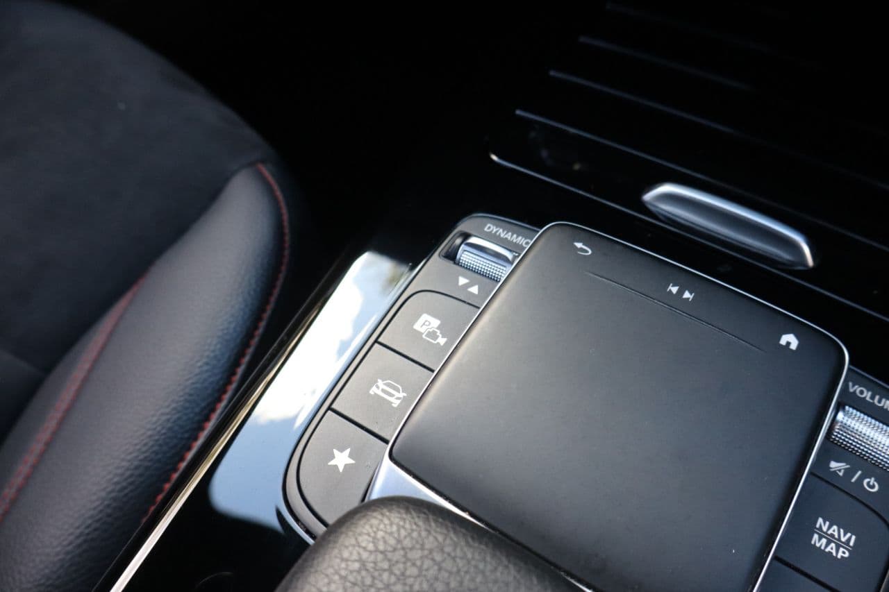 Mercedes-Benz Cla 1.3 CLA200 AMG Line (Executive) — image 24