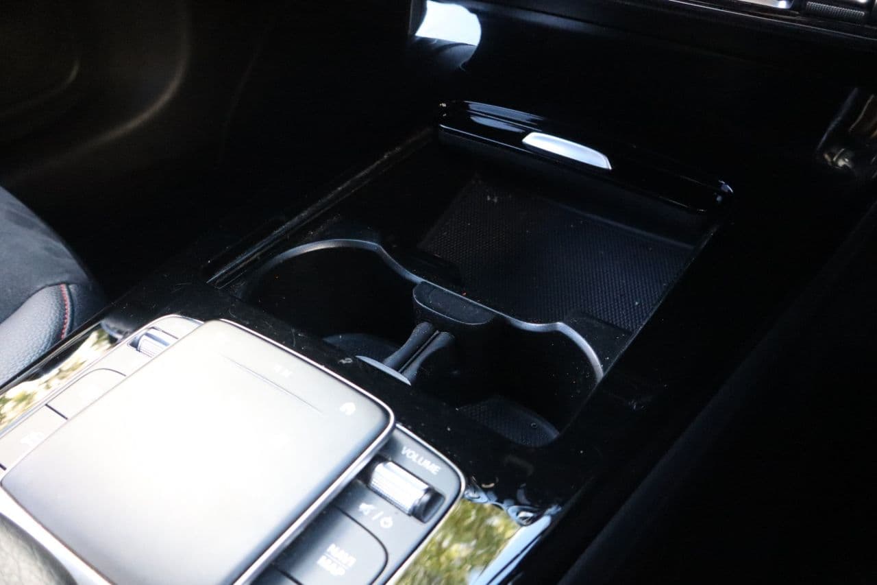 Mercedes-Benz Cla 1.3 CLA200 AMG Line (Executive) — image 25