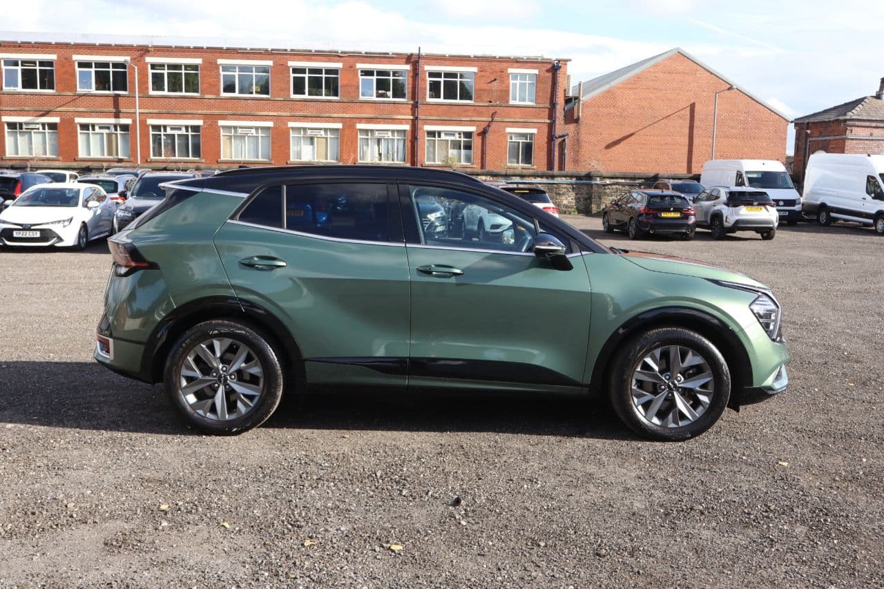 Kia Sportage 1.6 h T-GDi GT-Line S — image 8