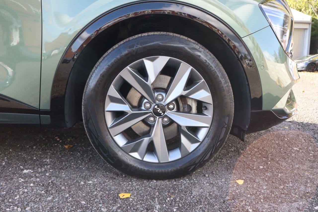 Kia Sportage 1.6 h T-GDi GT-Line S — image 12