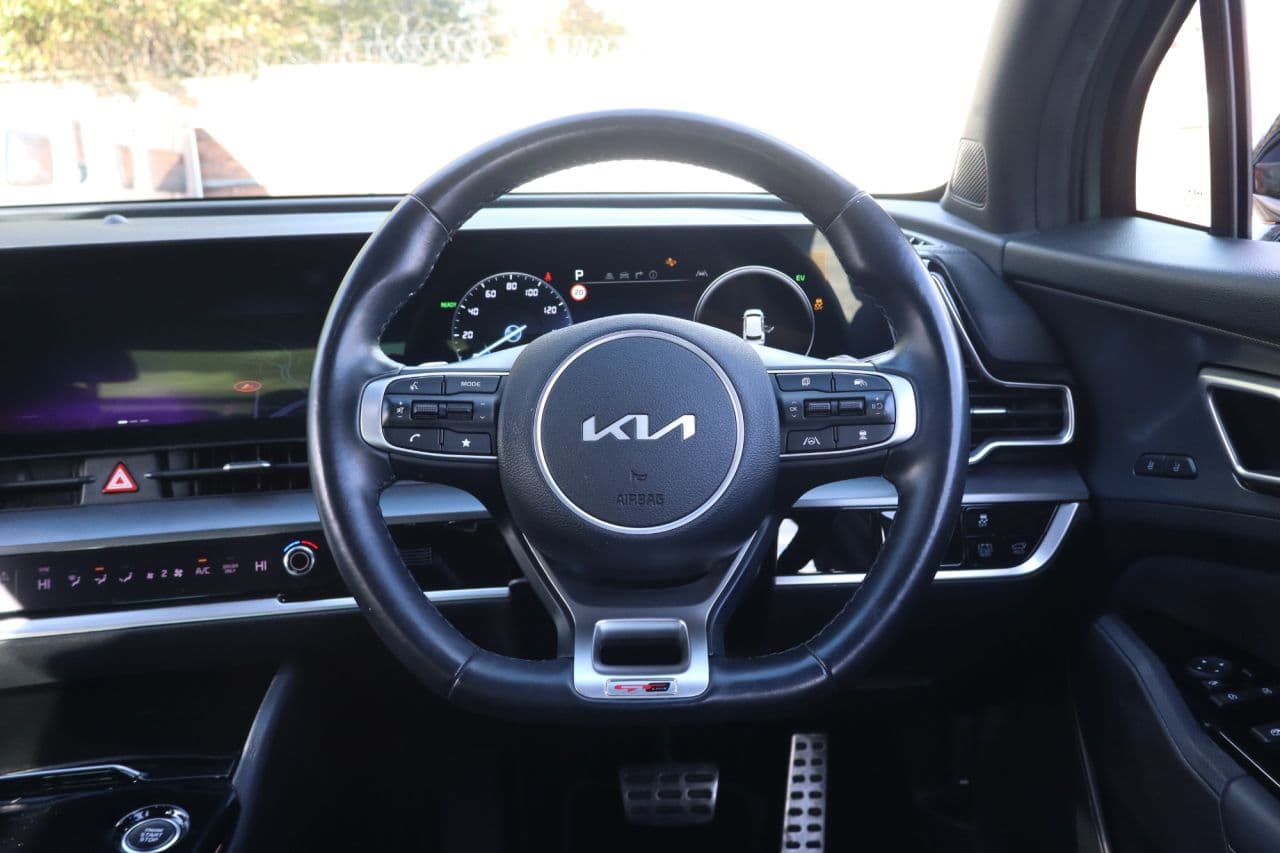 Kia Sportage 1.6 h T-GDi GT-Line S — image 17