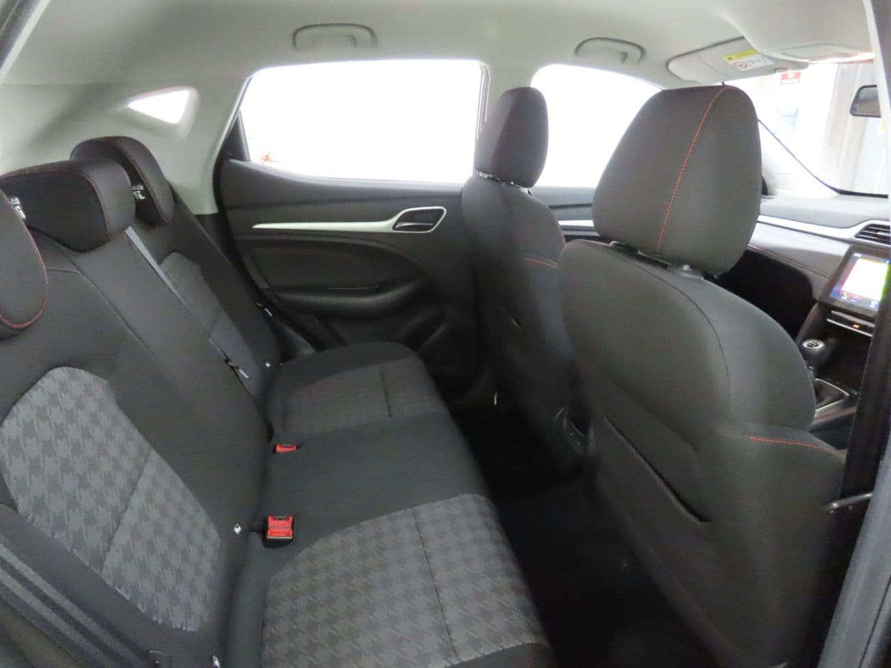 MG MG Zs 1.5 VTi-TECH Excite — image 10