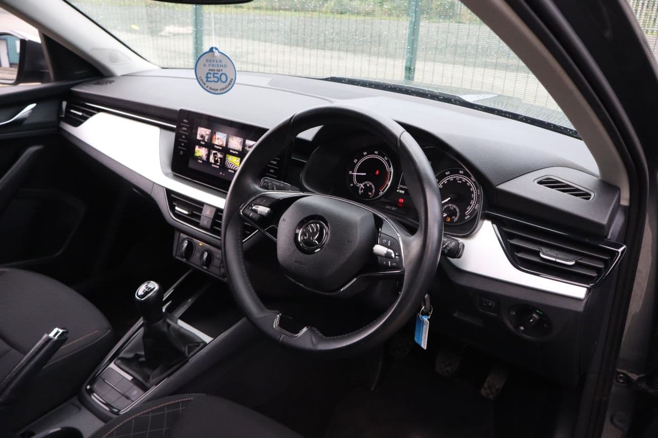 Skoda Kamiq 1.0 TSI SE Drive — image 13