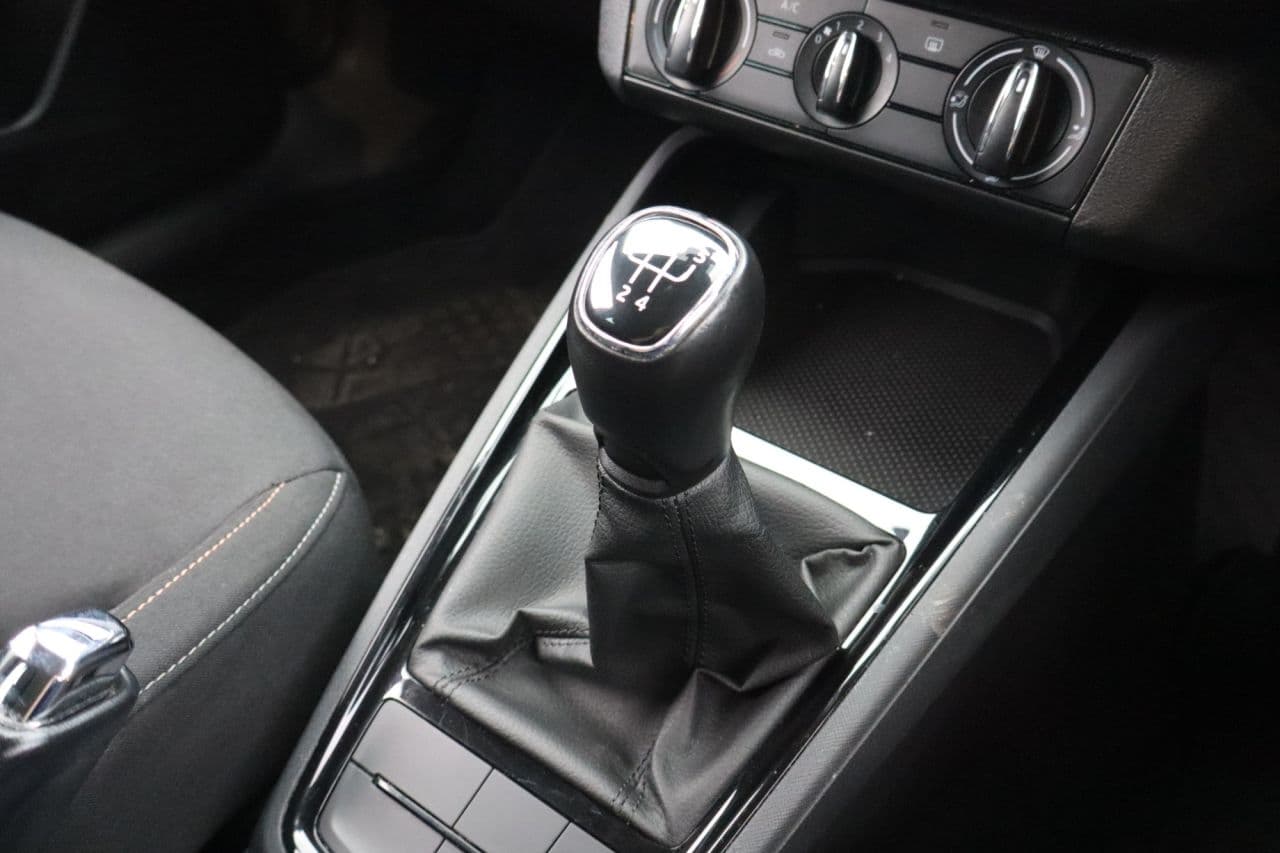 Skoda Kamiq 1.0 TSI SE Drive — image 23