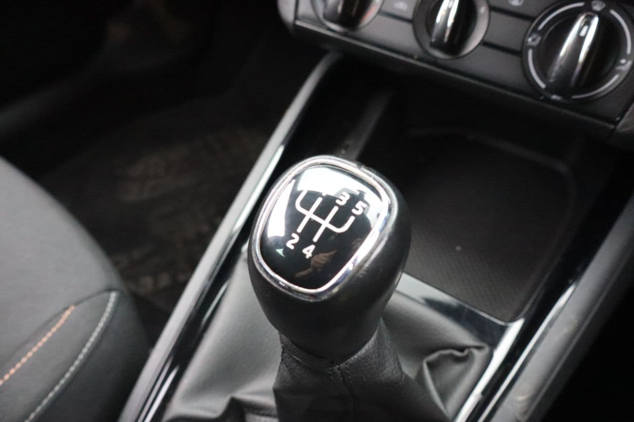 Skoda Kamiq 1.0 TSI SE Drive — image 24