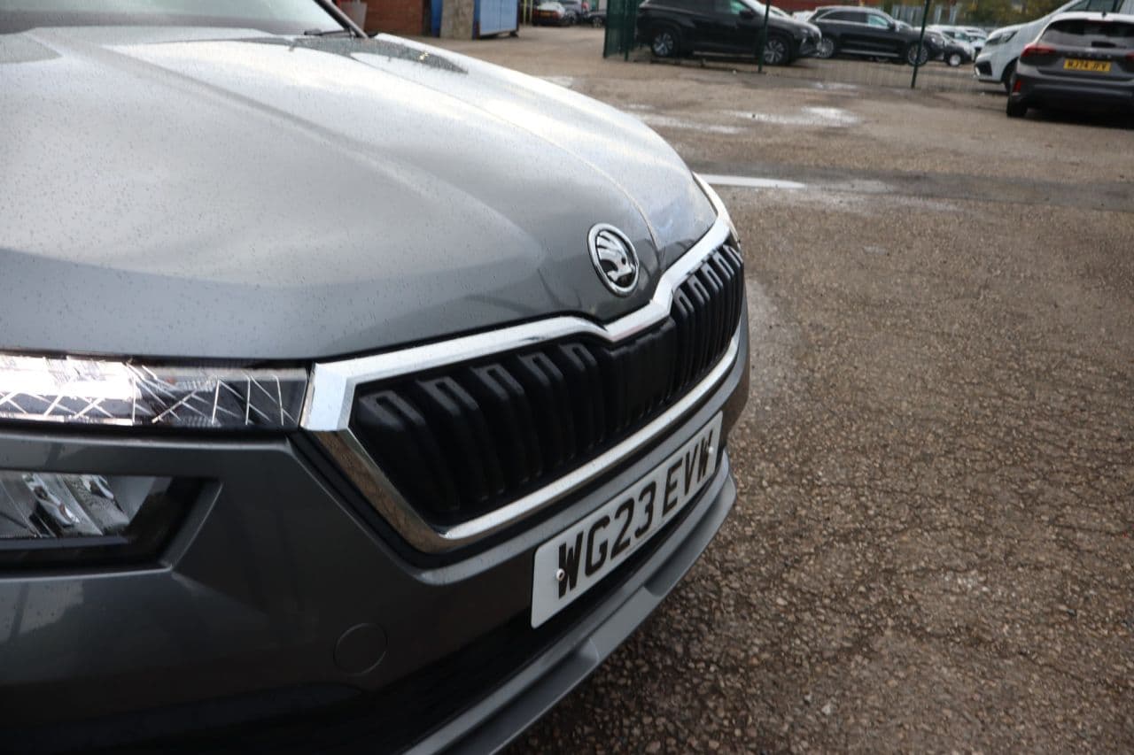 Skoda Kamiq 1.0 TSI SE Drive — image 55