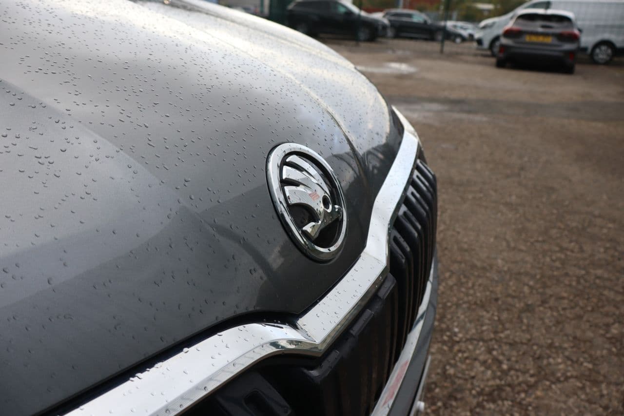 Skoda Kamiq 1.0 TSI SE Drive — image 56