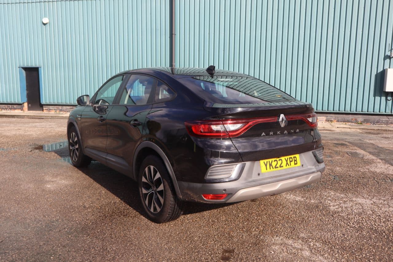 Renault Arkana 1.3 TCe MHEV Iconic — image 3