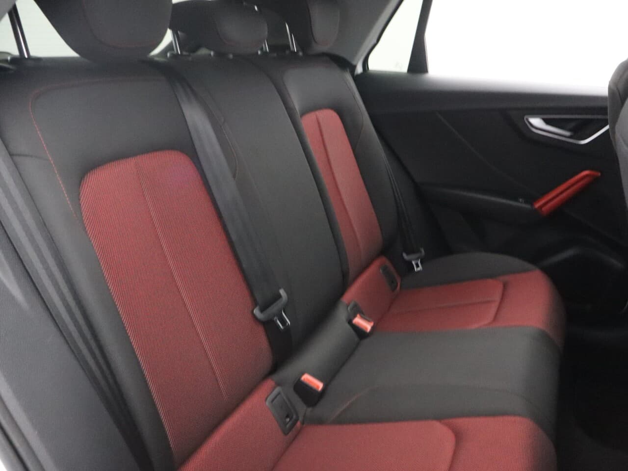 Audi Q2 1.5 TFSI CoD 35 Sport (Pan Roof Comfort+Sound) — image 54