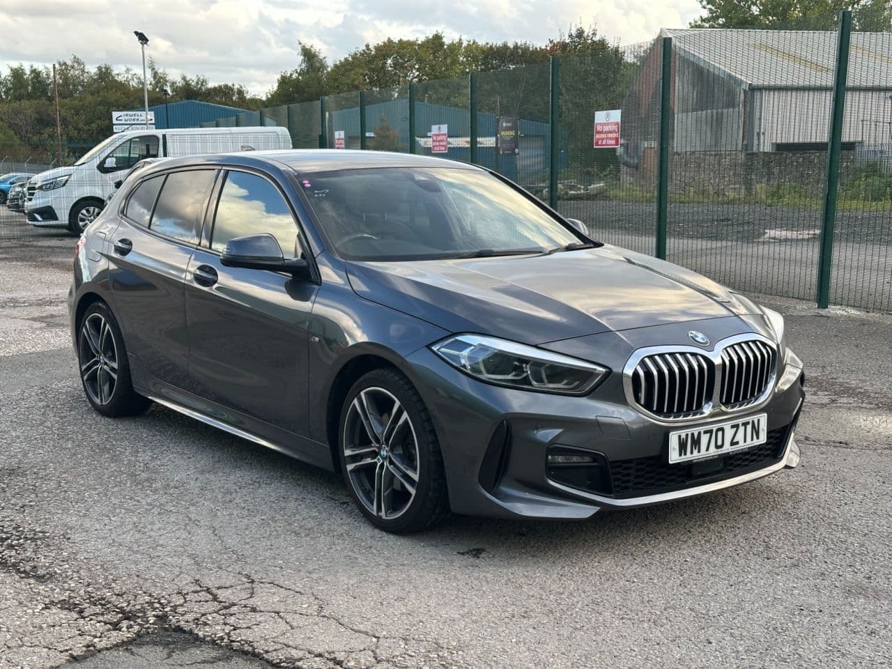 BMW 1 Series 1.5 118i M Sport view 1