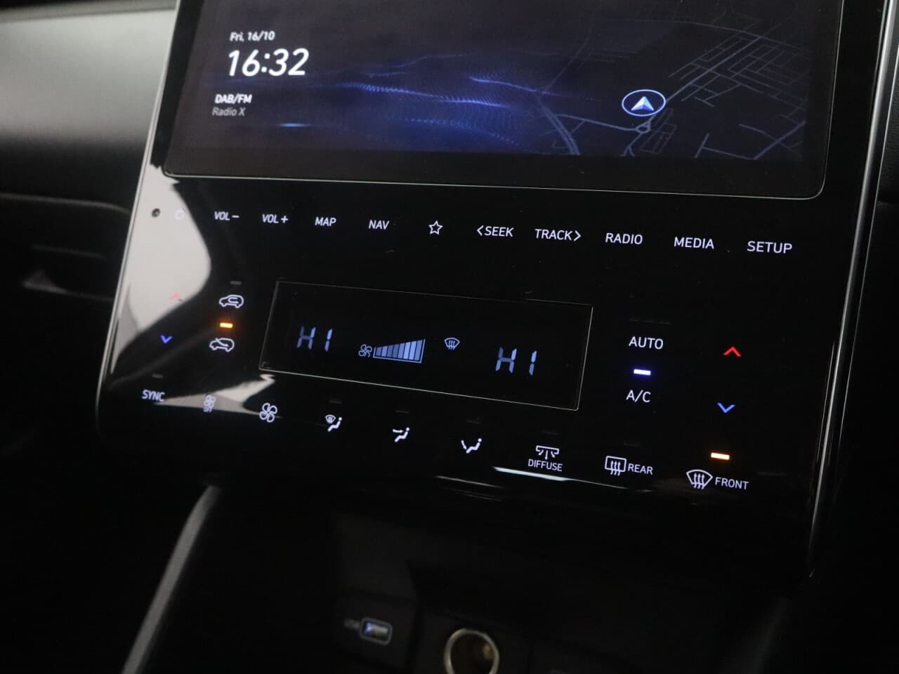 Hyundai Tucson 1.6 T-GDi SE Connect — image 30