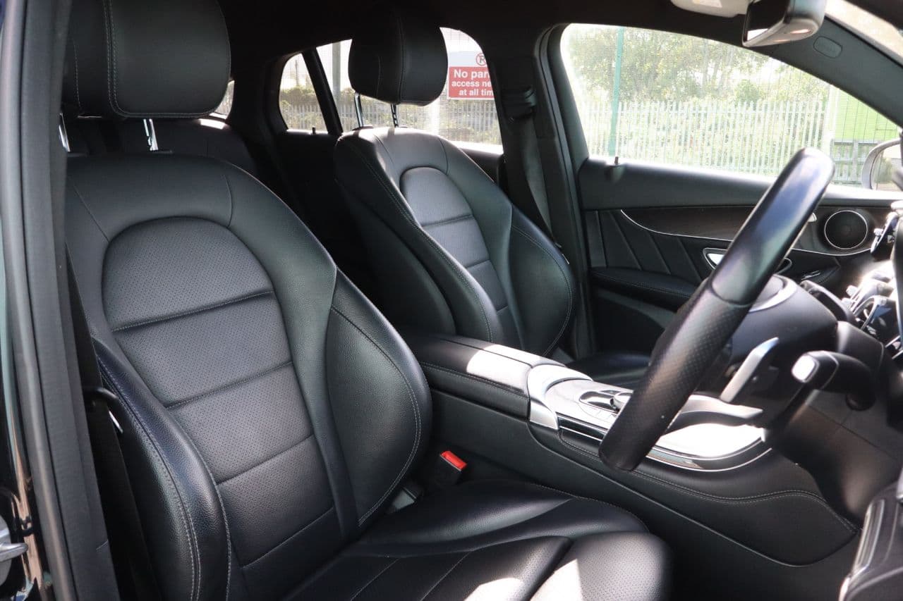 Mercedes-Benz Glc 2.1 GLC220d AMG Line — image 7