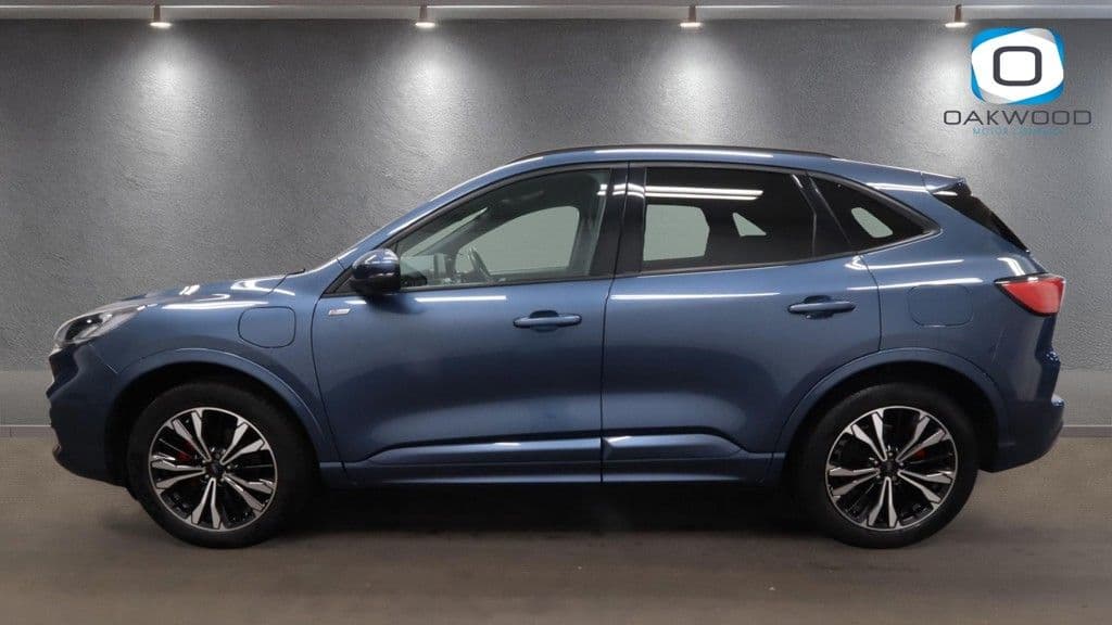 Ford Kuga 2.5 Duratec 14.4kWh ST-Line X Edition — image 3