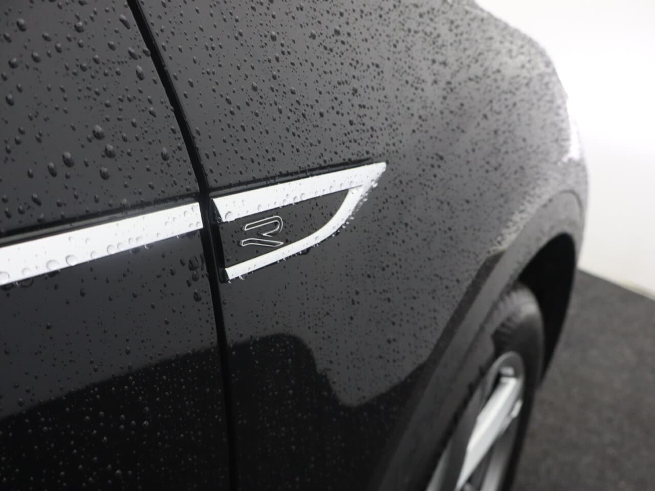 Volkswagen T-Roc 1.5 TSI R-Line — image 57