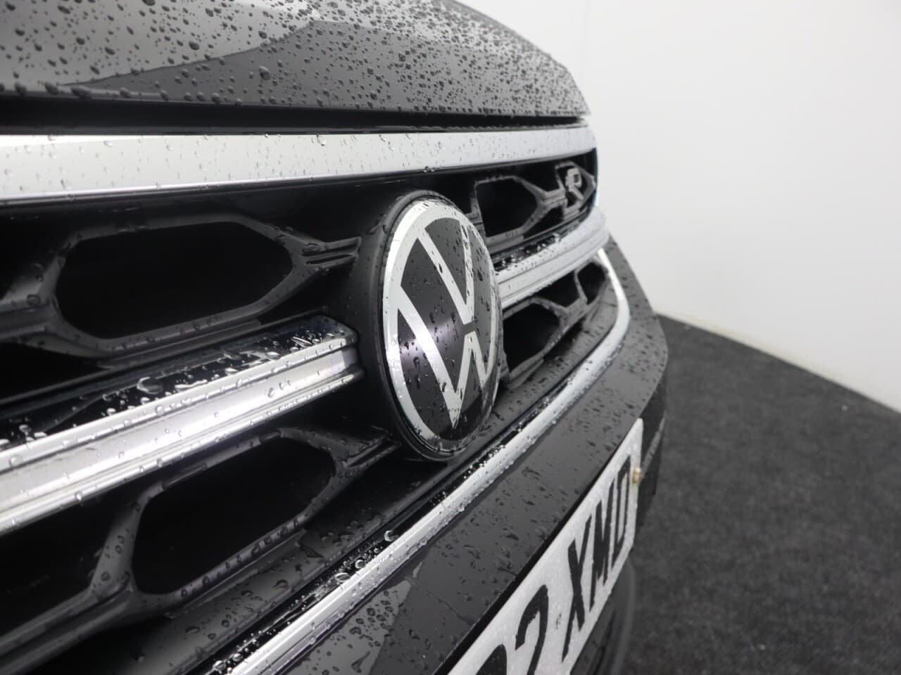 Volkswagen T-Roc 1.5 TSI R-Line — image 59