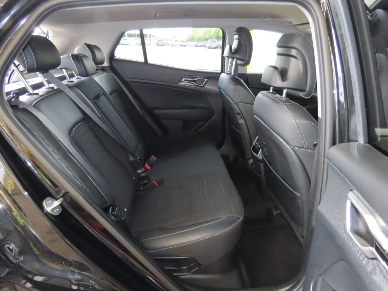 Kia Sportage 1.6 h T-GDi 3 — image 8