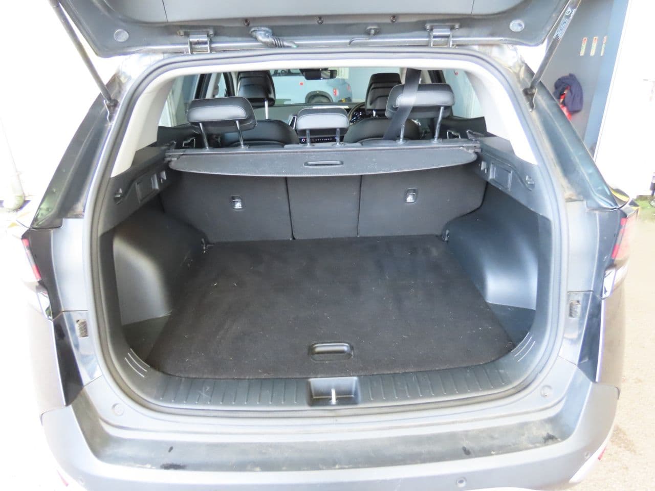 Kia Sportage 1.6 h T-GDi 3 — image 9
