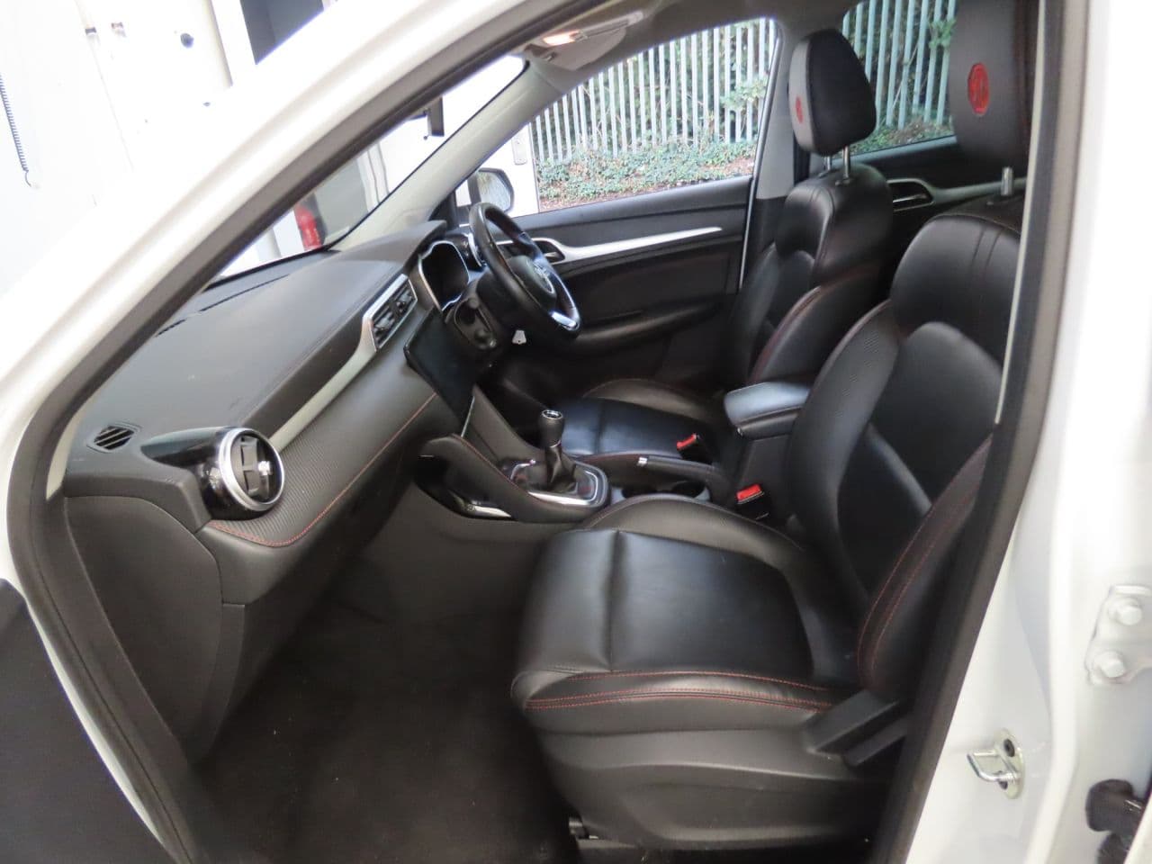 MG MG Zs 1.5 VTi-TECH Exclusive — image 8