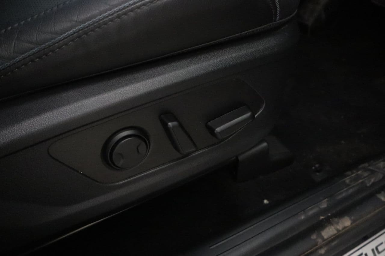 Hyundai Tucson 1.6 T-GDi 13.8kWh Ultimate — image 50