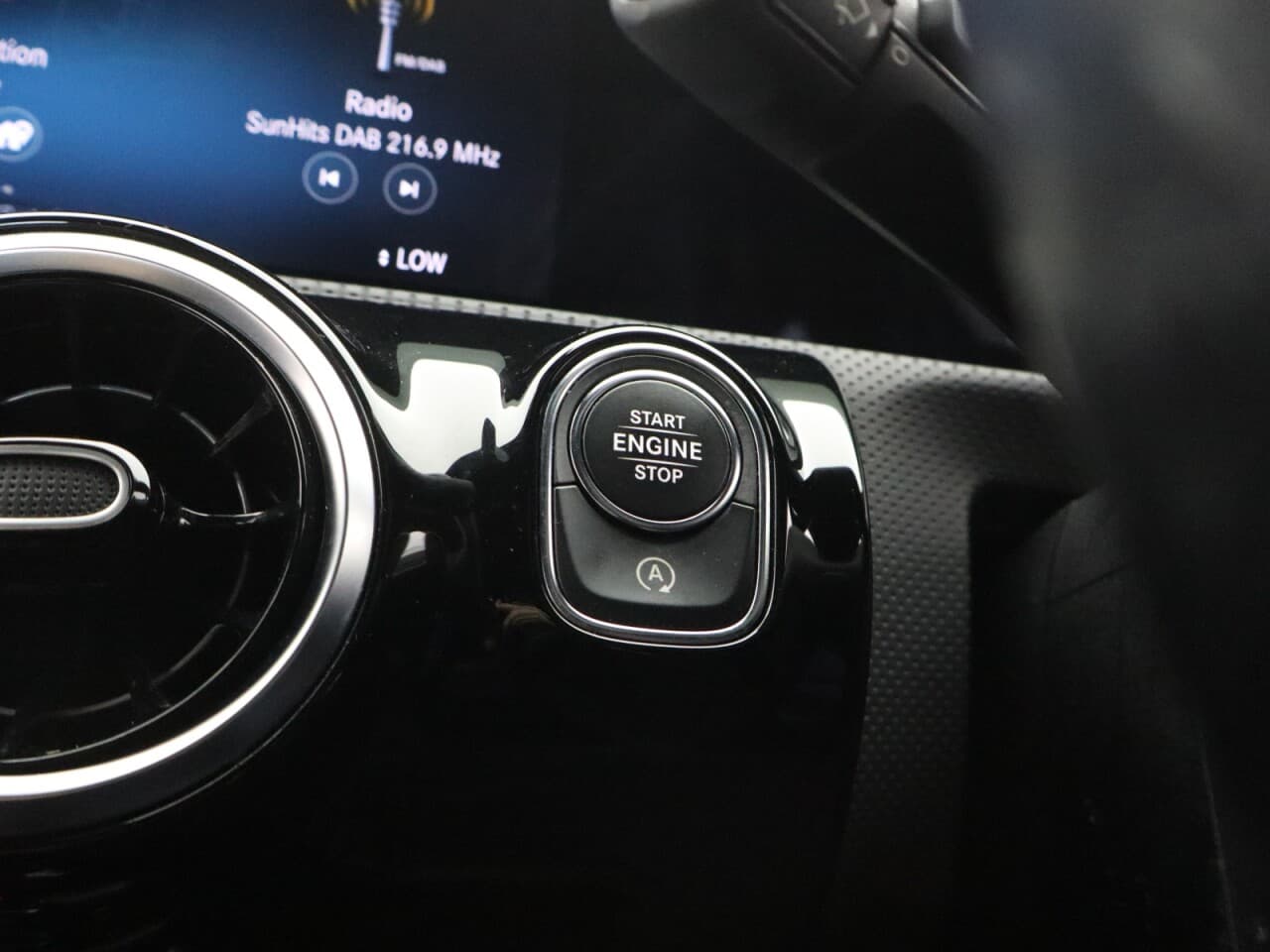 Mercedes-Benz A Class 1.3 A180 Sport (Executive) — image 30