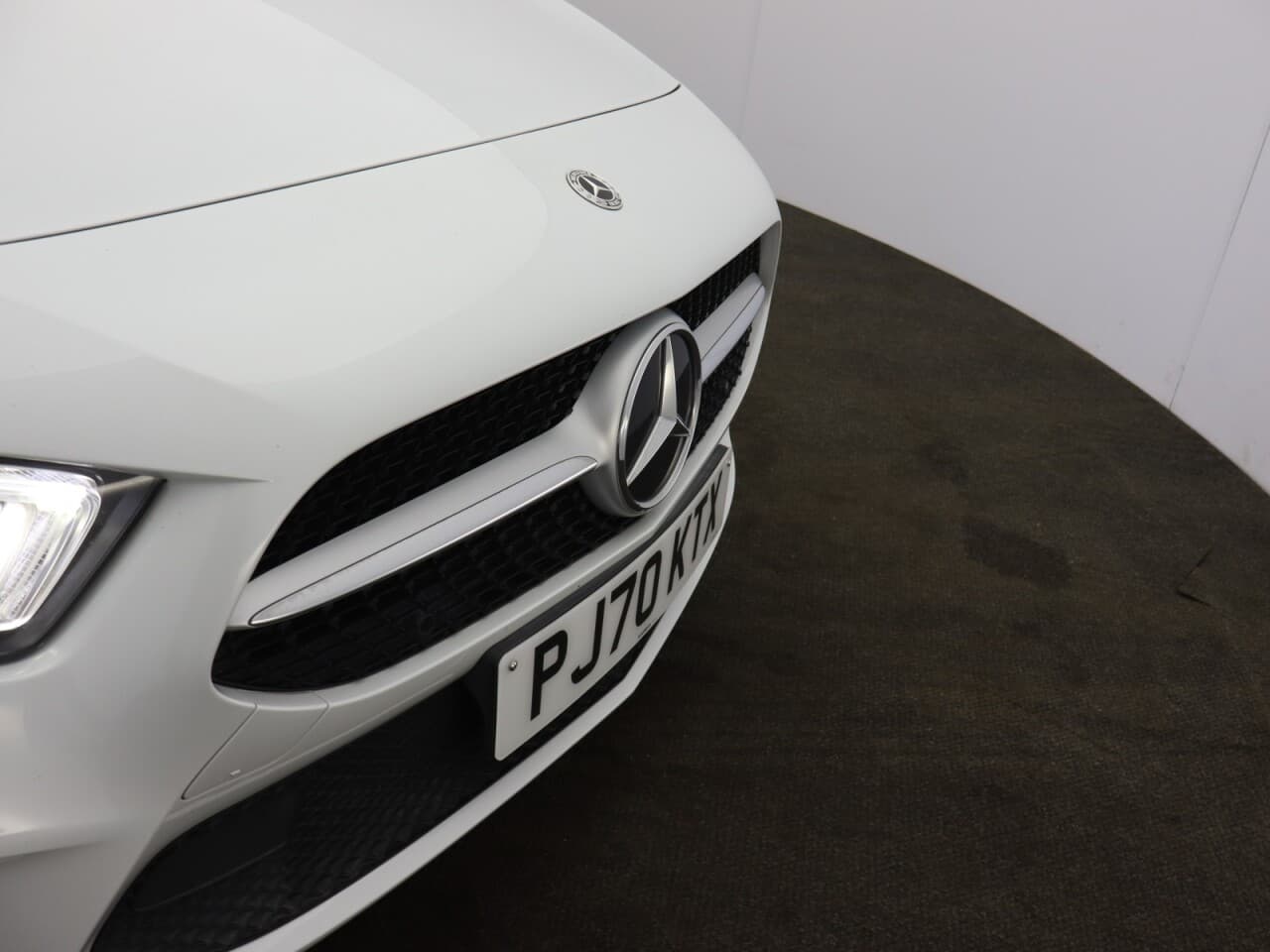 Mercedes-Benz A Class 1.3 A180 Sport (Executive) — image 57