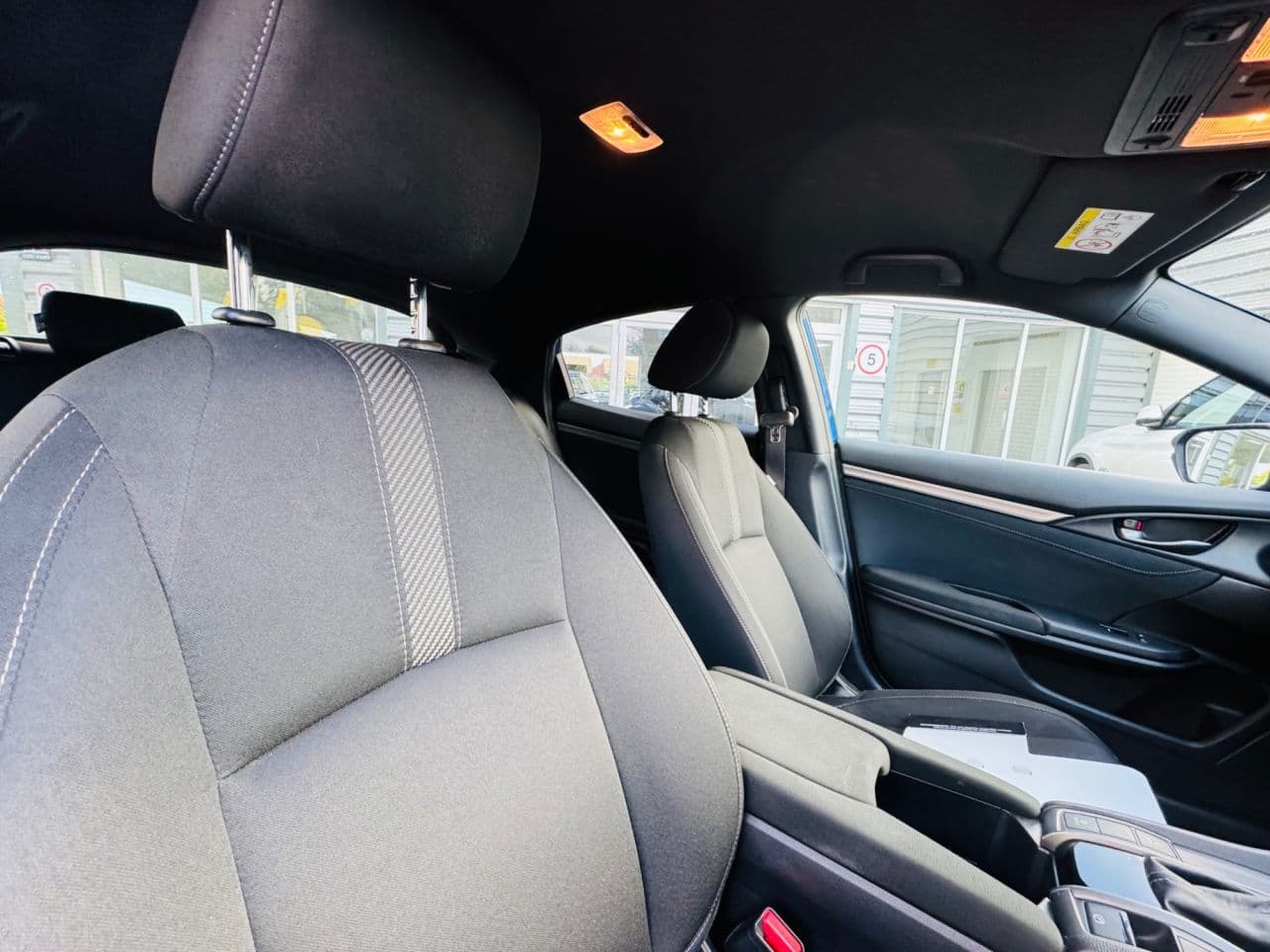 Honda Civic 1.6 i-DTEC SR — image 12