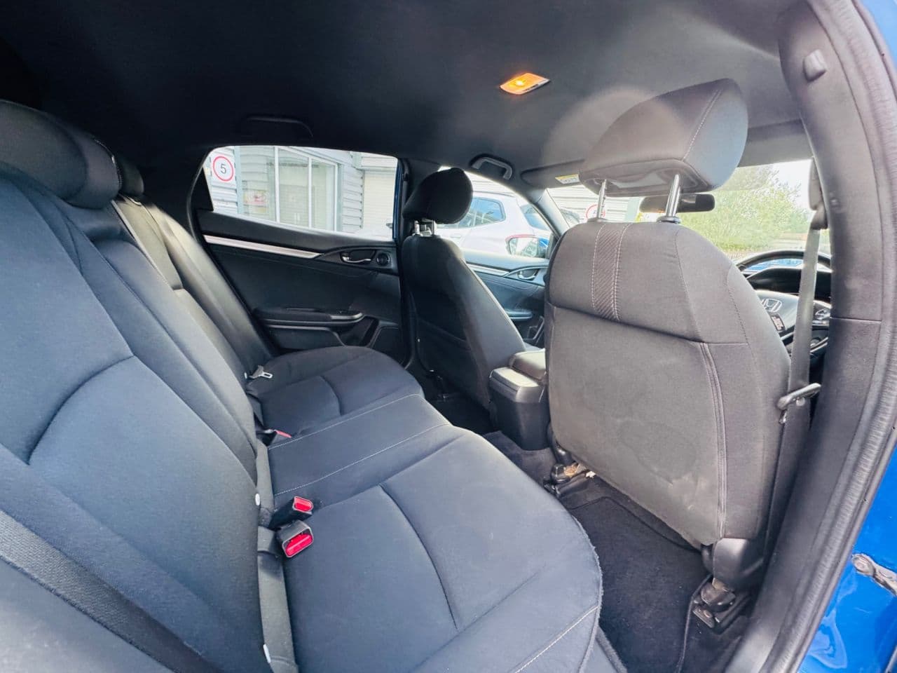 Honda Civic 1.6 i-DTEC SR — image 13