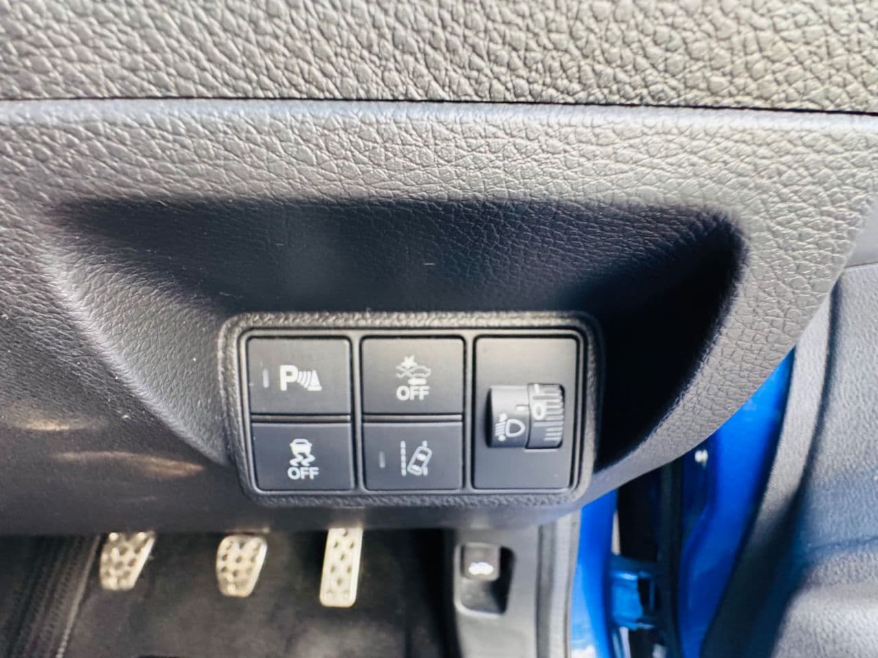 Honda Civic 1.6 i-DTEC SR — image 24