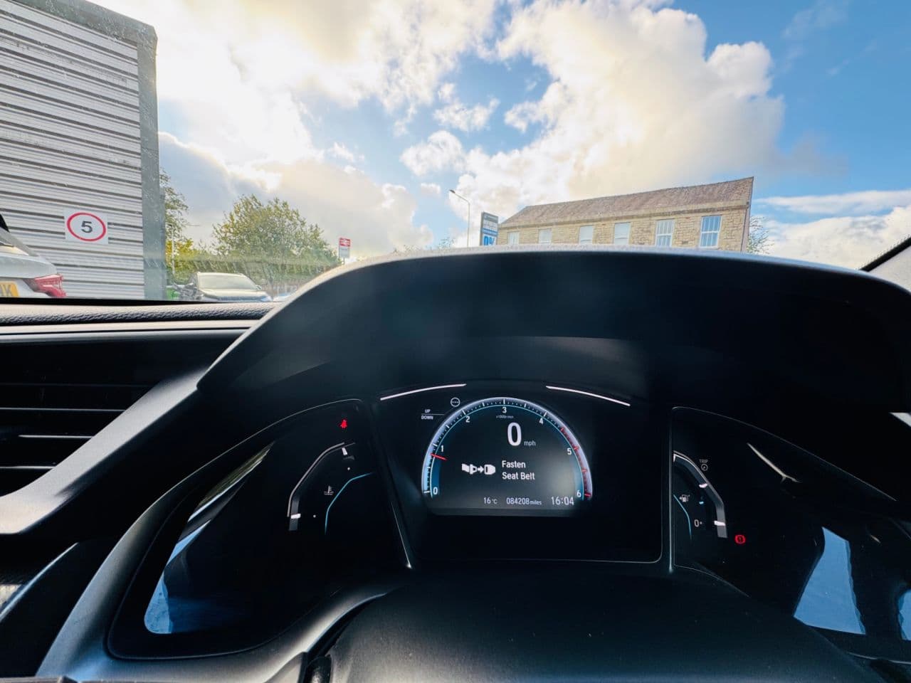 Honda Civic 1.6 i-DTEC SR — image 25