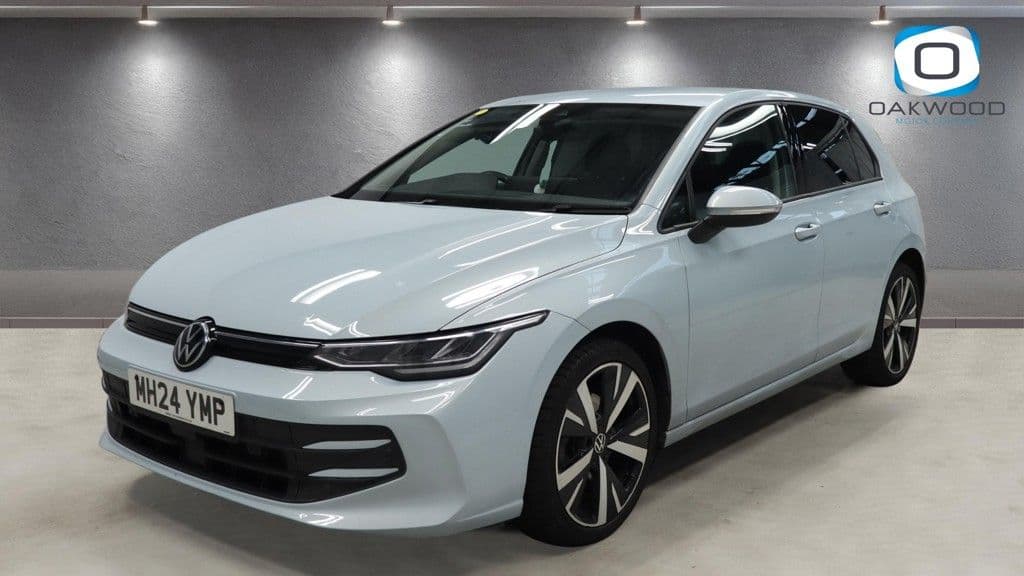 Volkswagen Golf 1.5 TSI Match — image 2