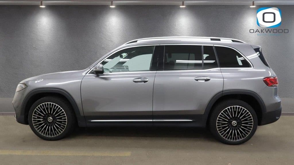Mercedes-Benz Eqb EQB 350 66.5kWh AMG Line (Premium Plus) — image 6