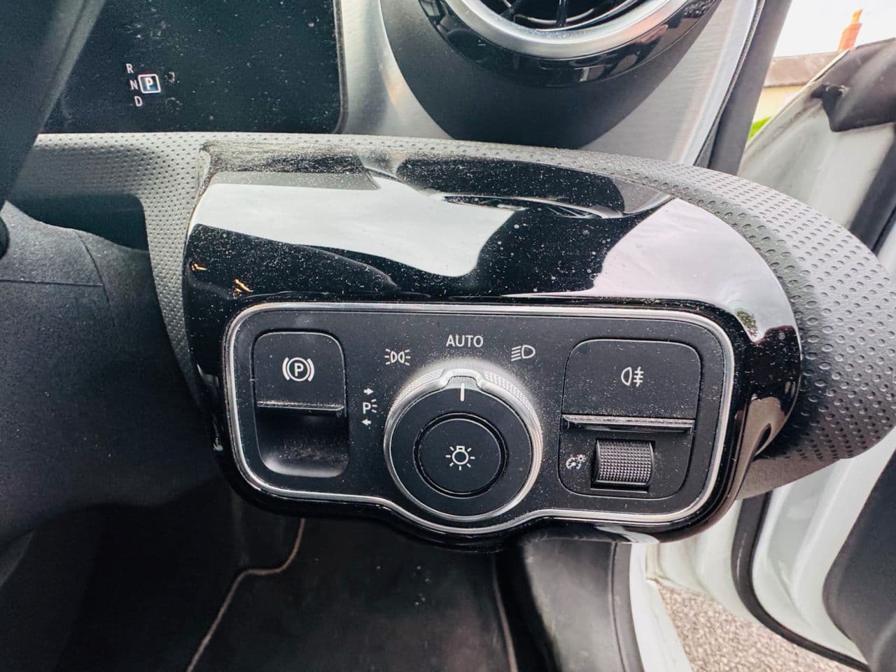 Mercedes-Benz Cla 1.3 CLA200 AMG Line — image 13