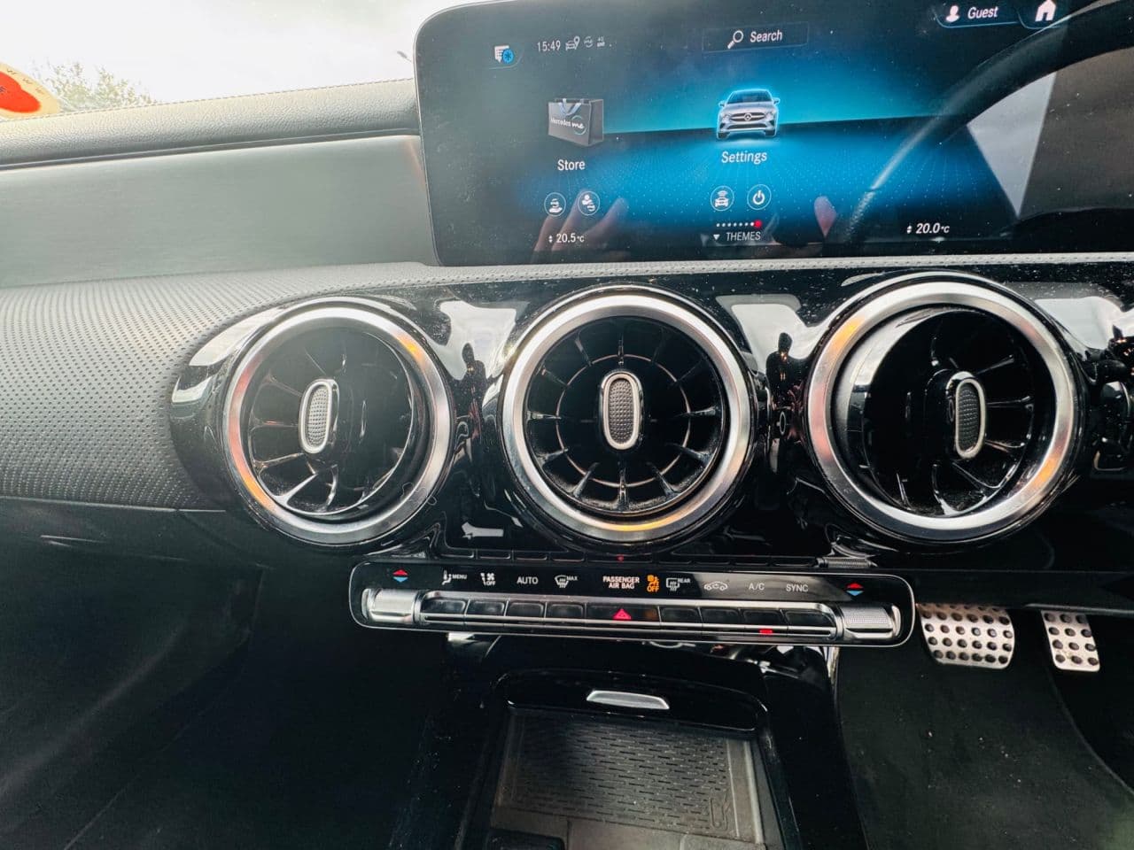 Mercedes-Benz Cla 1.3 CLA200 AMG Line — image 30