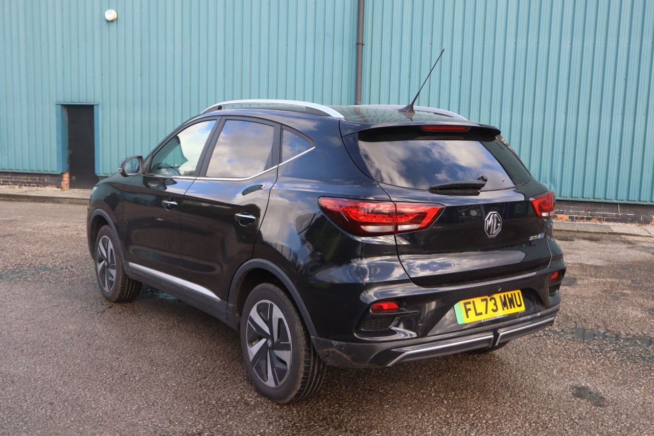 MG MG Zs 72.6kWh Trophy Connect Long Range — image 4