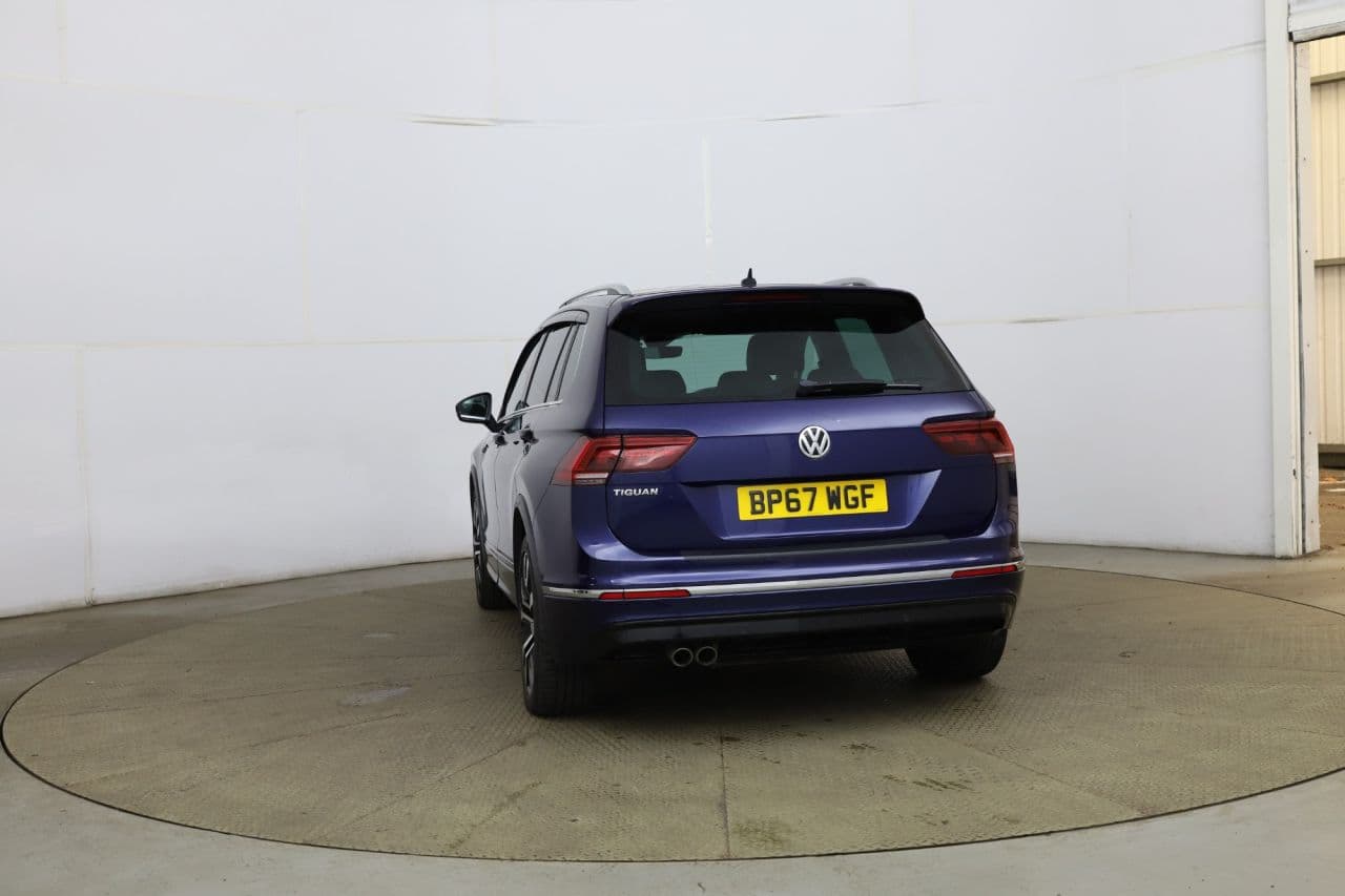 Volkswagen Tiguan 2.0 TDI R-Line — image 6