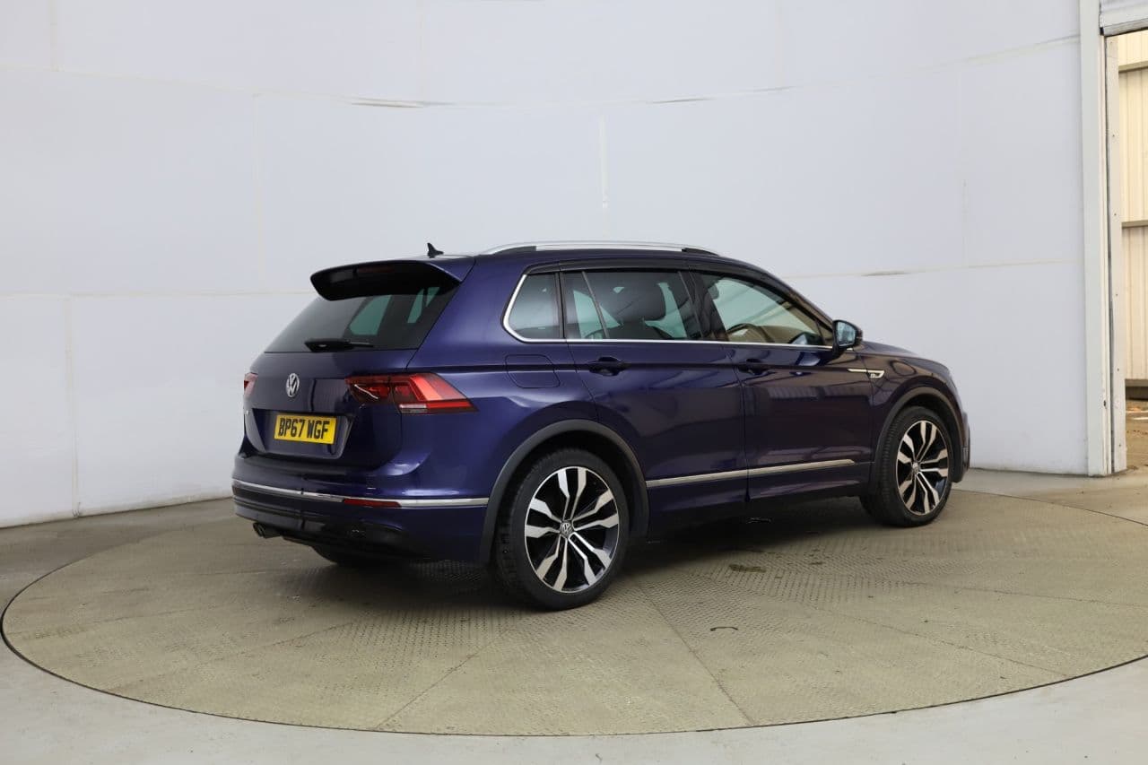 Volkswagen Tiguan 2.0 TDI R-Line — image 7